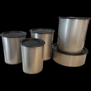 5pc Tupperware Canister Set with lids